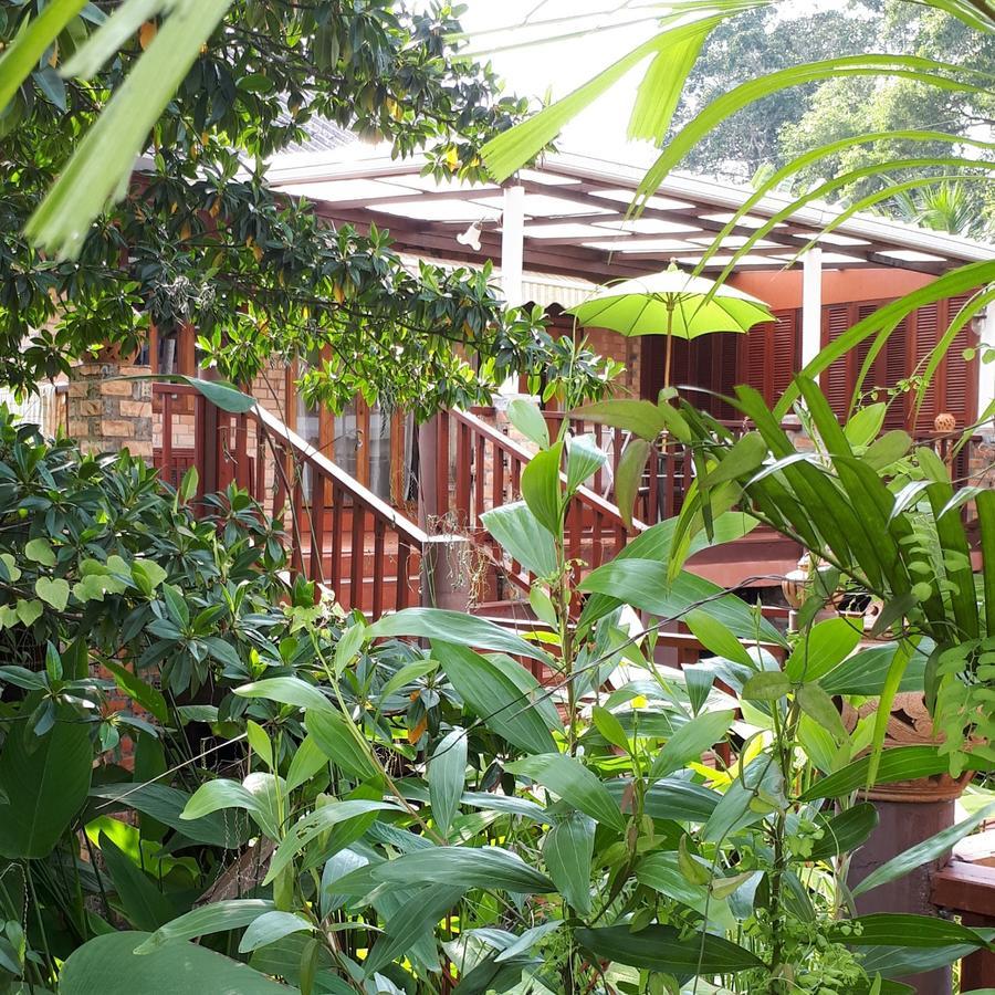 Hotel Sea Pines & Liberg à Nai Yang Beach Extérieur photo