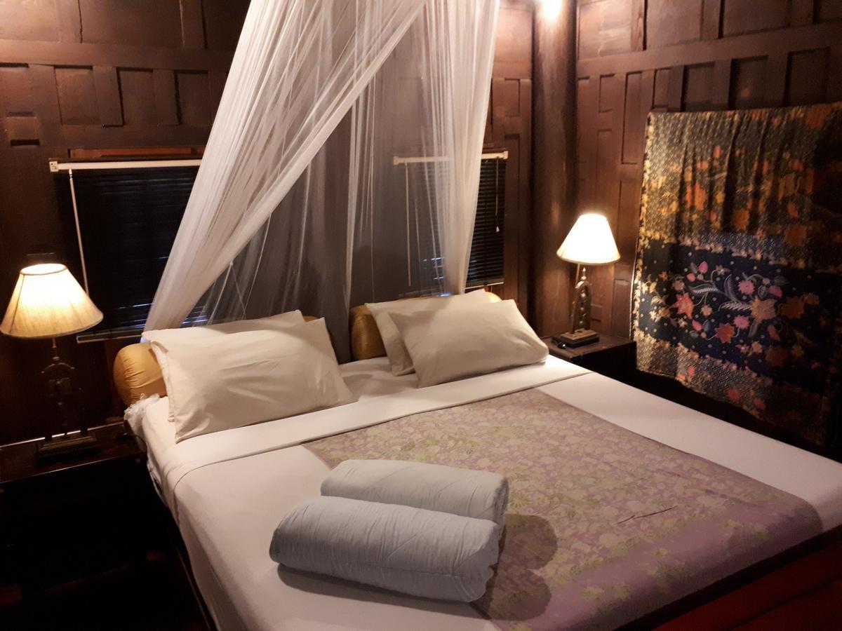 Hotel Sea Pines & Liberg à Nai Yang Beach Extérieur photo